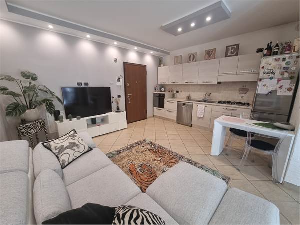 Bilocale con box e giardino!!